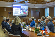 Uczestnicy spotkania,