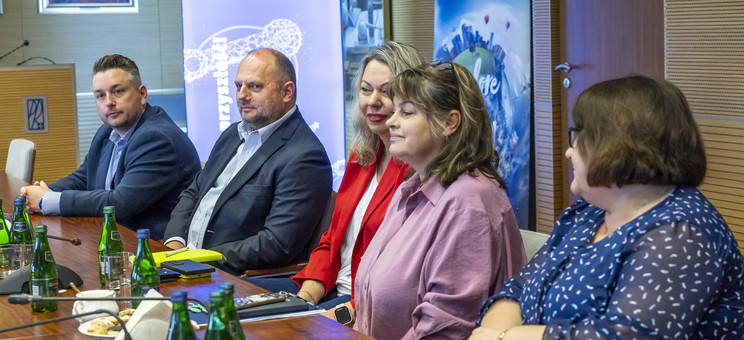 Uczestnicy wydarzenia,