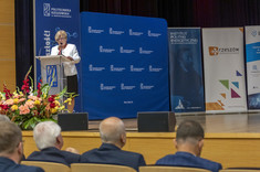 Wojewoda podkarpacki T. Kubas-Hul,