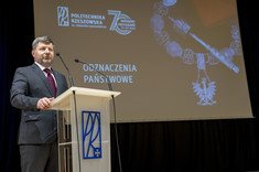 Rektor prof. P. Koszelnik.